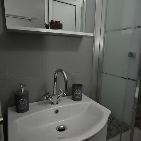 Diana Apartment